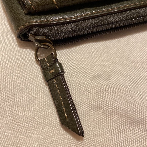 COPY - NWOT Coach Legacy Stripe 65th Anniversary Green Leather Keychain Fob Coi… - Picture 11 of 12